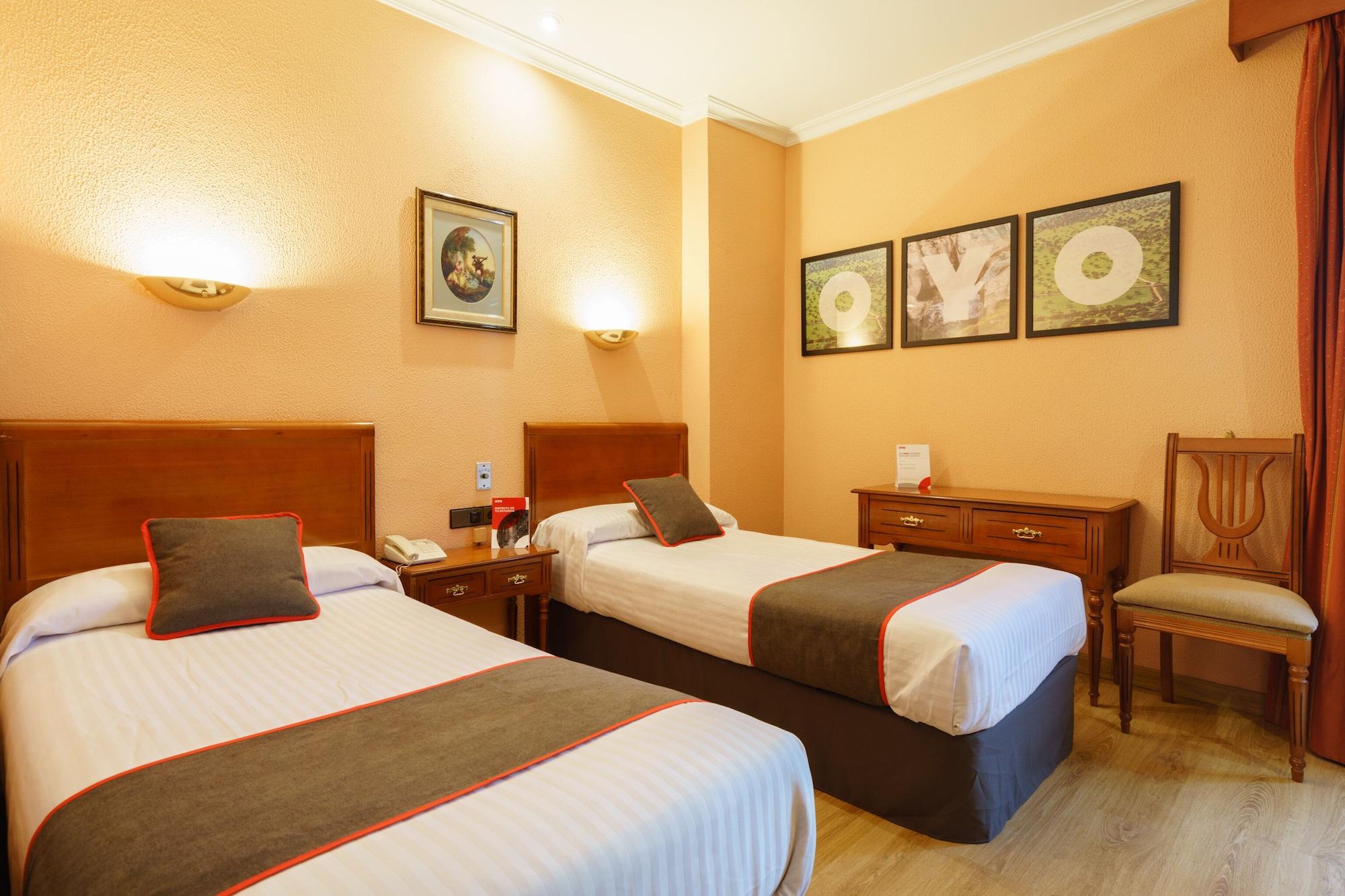Hotel Los Castanos Aracena Exterior photo