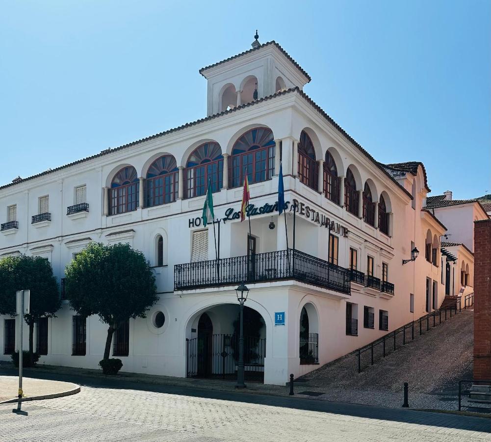 Hotel Los Castanos Aracena Exterior photo